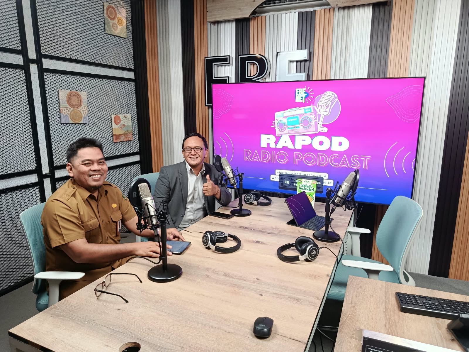 Jalin Sinergi Strategis, IPTPI Kaltim Berdialog Hangat dengan UPTD Tekkom Diknas untuk Masa Depan Teknologi Pendidikan!